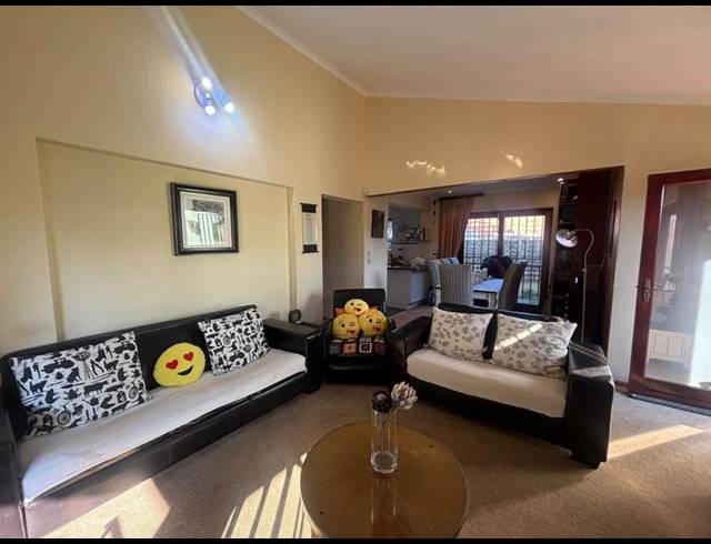 2 BEDROOM HOUSE FOR SALE IN BERGBRON